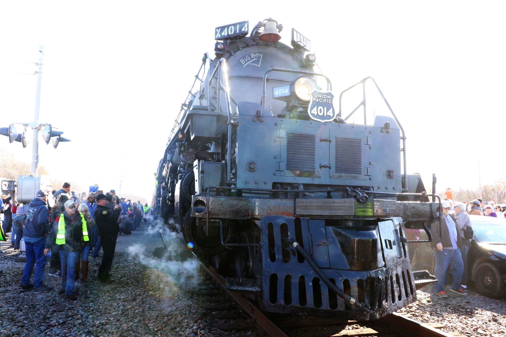 Wagoner welcomes Union Pacific's "Big Boy"